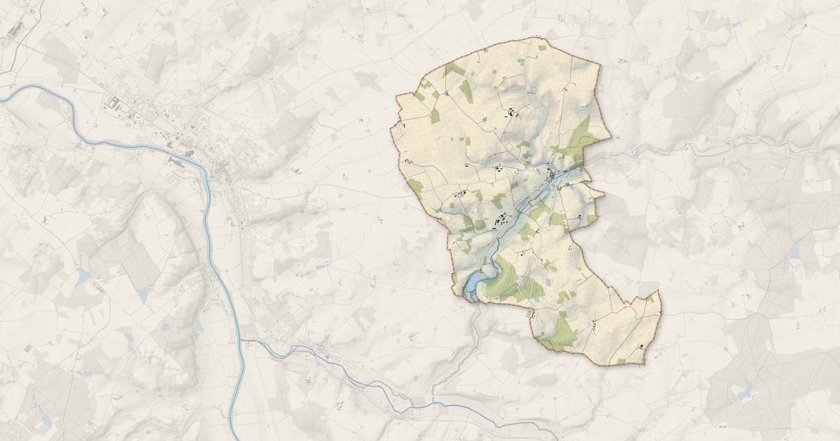 Portrait cartographique de Neuilly-le-Brignon : relief, eau, forêts, bâti et voies, calculés à partir des données de l'IGN