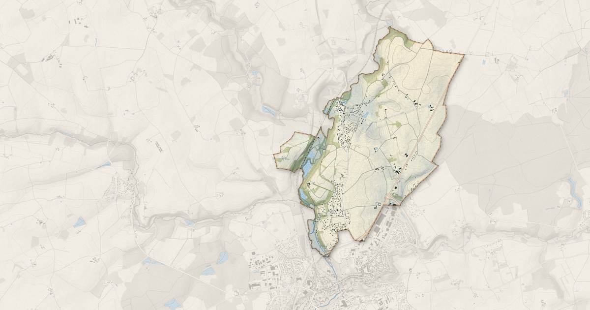 Portrait cartographique de Neuville-sur-Brenne : relief, eau, forêts, bâti et voies, calculés à partir des données de l'IGN