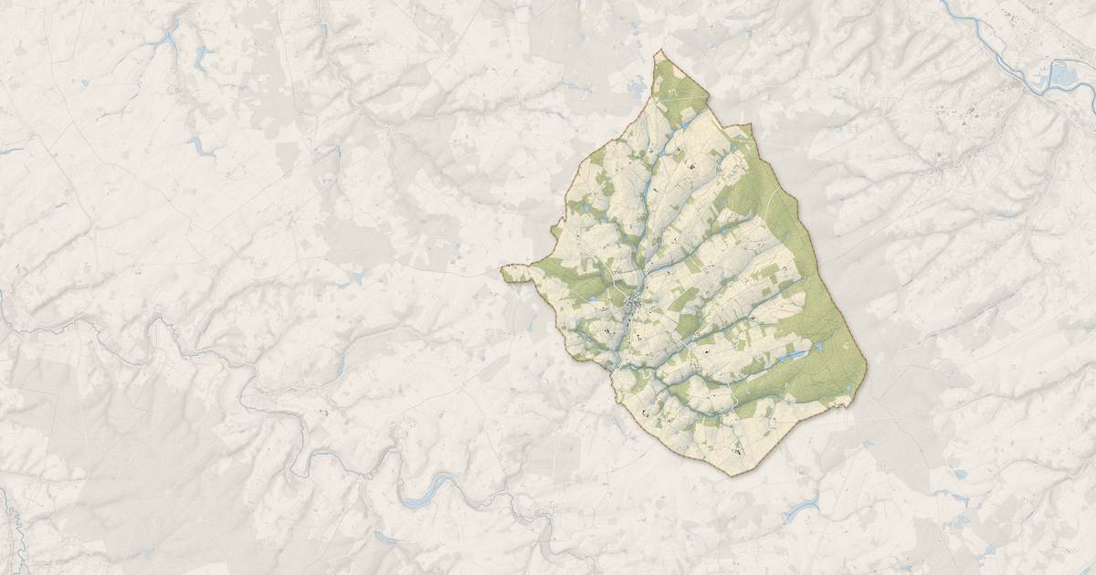 Portrait cartographique de Orbigny : relief, eau, forêts, bâti et voies, calculés à partir des données de l'IGN