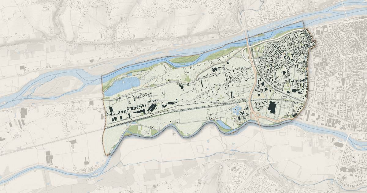 Portrait cartographique de La Riche : relief, eau, forêts, bâti et voies, calculés à partir des données de l'IGN