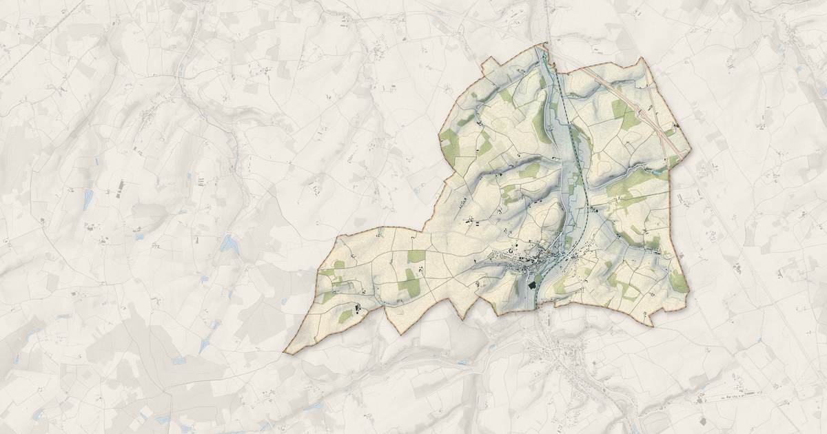 Portrait cartographique de Saint-Christophe-sur-le-Nais : relief, eau, forêts, bâti et voies, calculés à partir des données de l'IGN