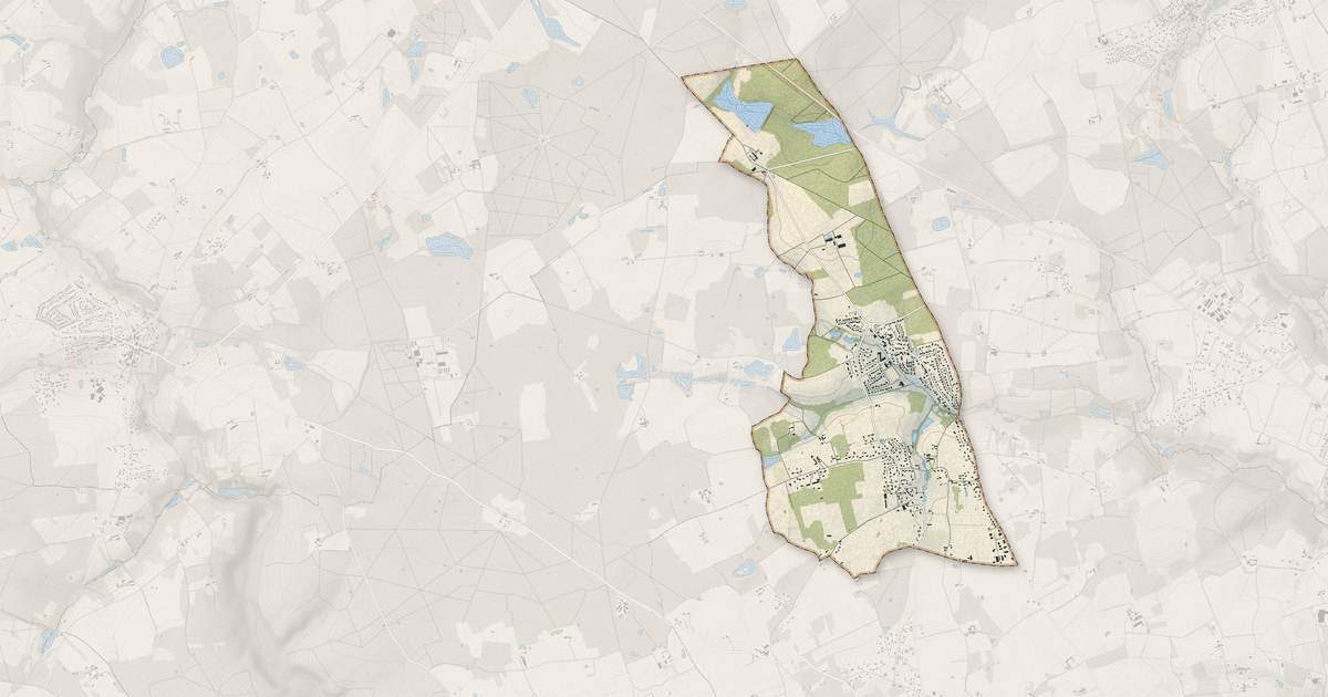 Portrait cartographique de Saint-Roch : relief, eau, forêts, bâti et voies, calculés à partir des données de l'IGN