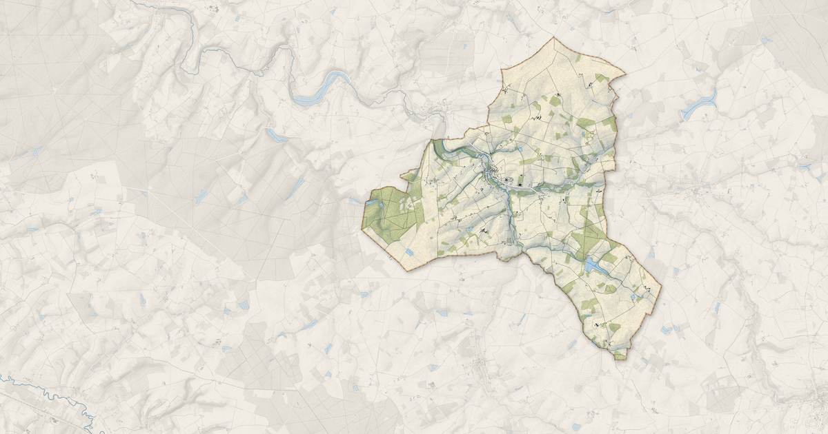 Portrait cartographique de Villeloin-Coulangé : relief, eau, forêts, bâti et voies, calculés à partir des données de l'IGN