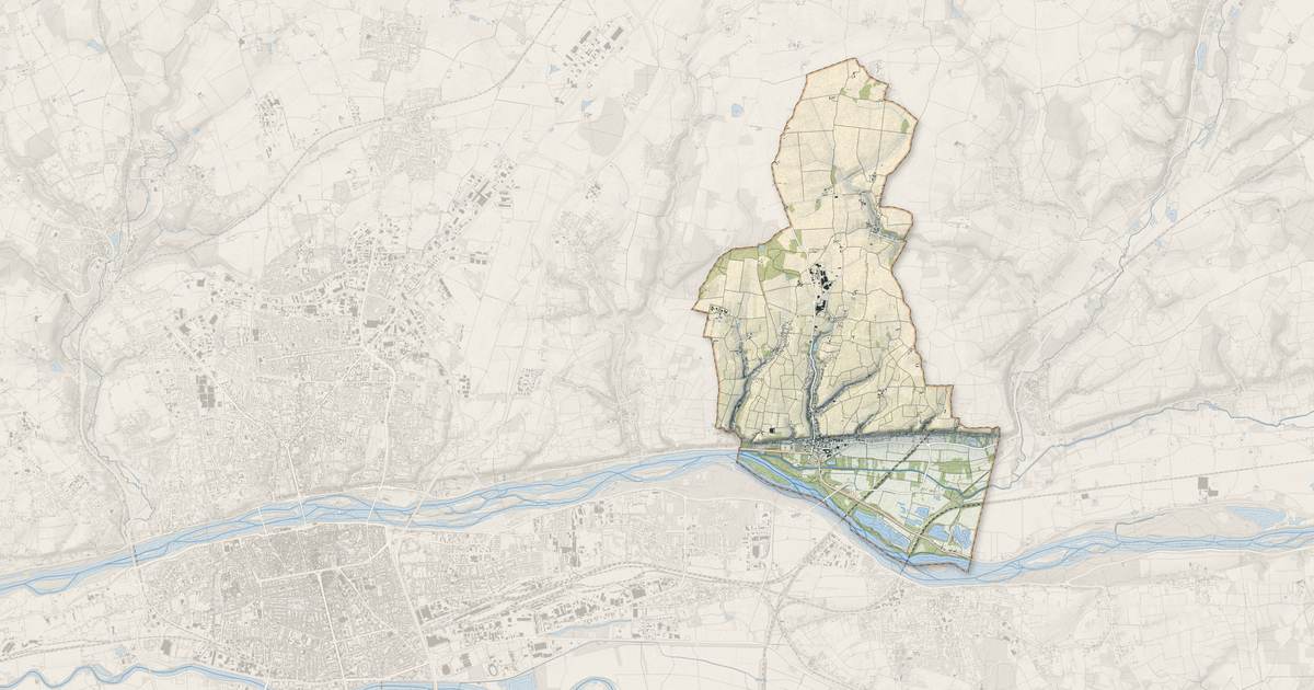 Portrait cartographique de Vouvray : relief, eau, forêts, bâti et voies, calculés à partir des données de l'IGN