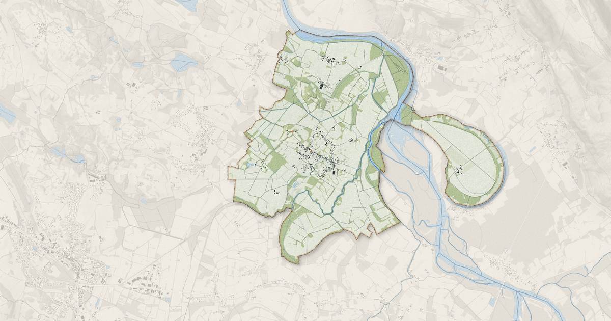 Portrait cartographique de Brangues : relief, eau, forêts, bâti et voies, calculés à partir des données de l'IGN