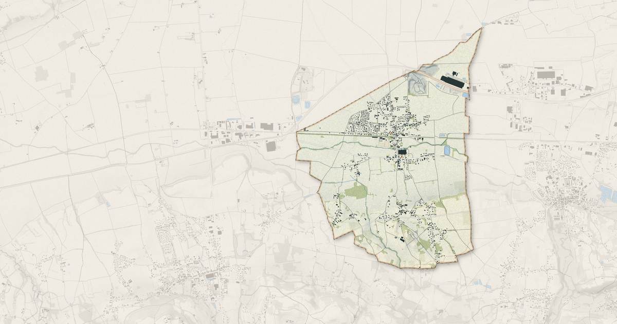 Portrait cartographique de Brézins : relief, eau, forêts, bâti et voies, calculés à partir des données de l'IGN