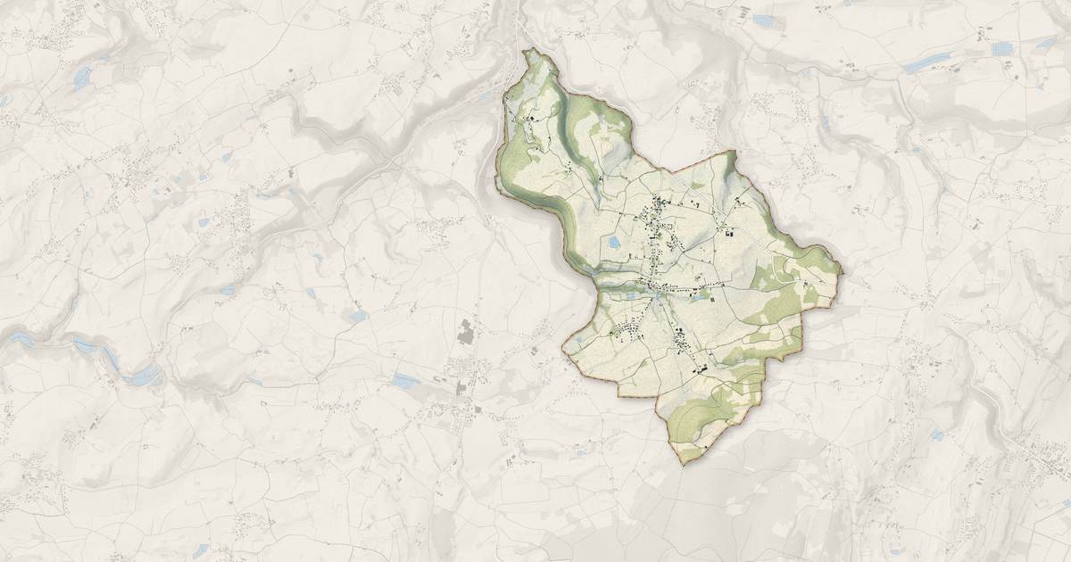 Portrait cartographique de Châteauvilain : relief, eau, forêts, bâti et voies, calculés à partir des données de l'IGN