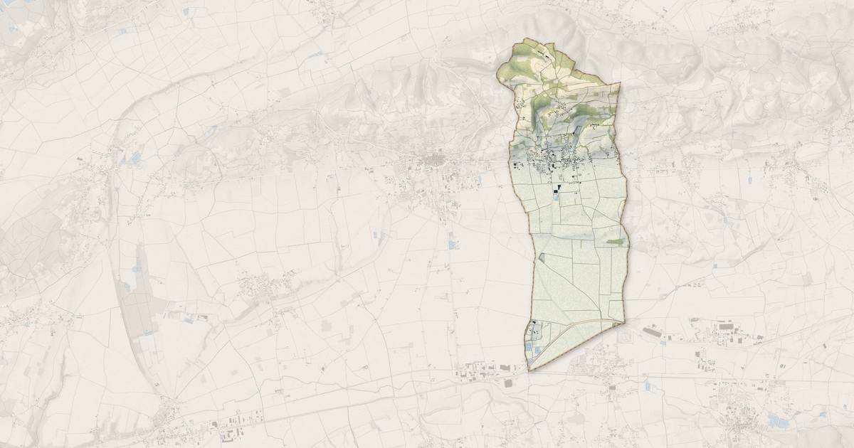 Portrait cartographique de Gillonnay : relief, eau, forêts, bâti et voies, calculés à partir des données de l'IGN