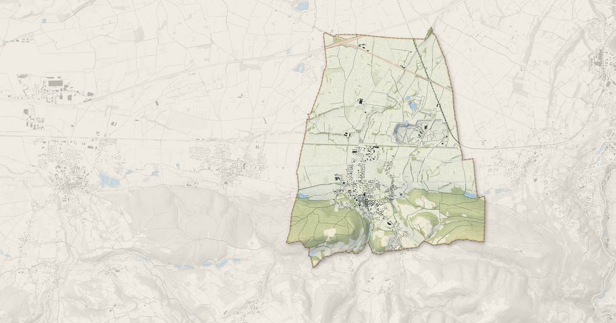 Portrait cartographique de Izeaux : relief, eau, forêts, bâti et voies, calculés à partir des données de l'IGN