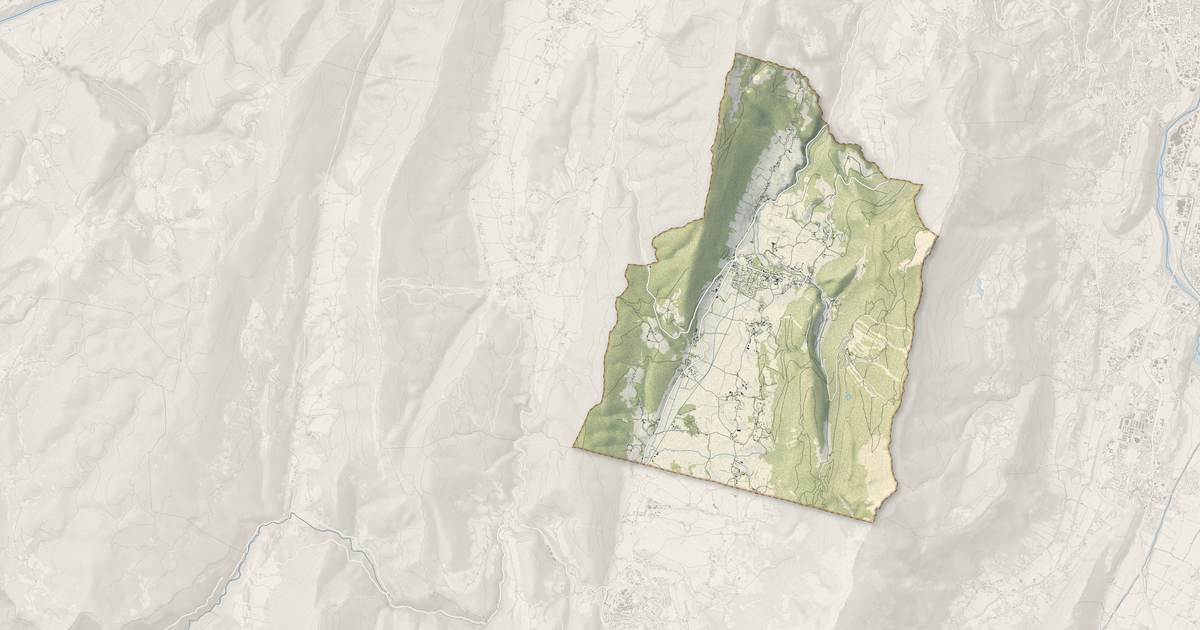 Portrait cartographique de Lans-en-Vercors : relief, eau, forêts, bâti et voies, calculés à partir des données de l'IGN