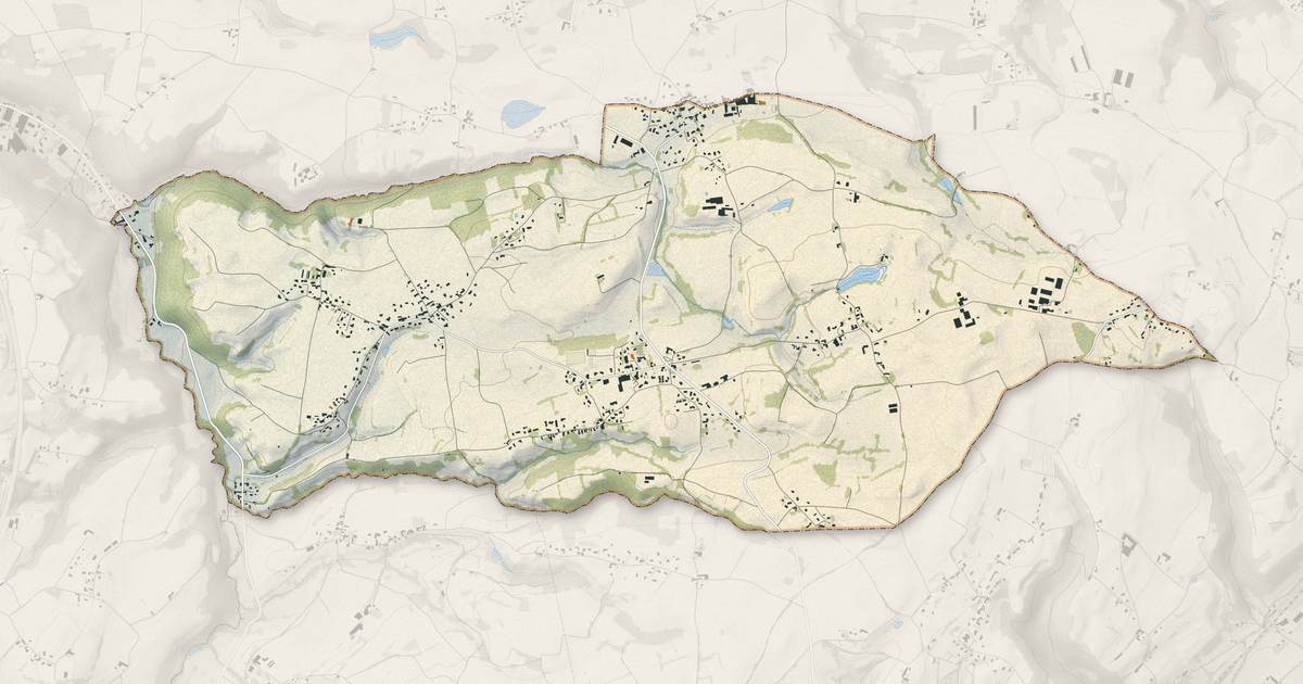 Portrait cartographique de Montagnieu : relief, eau, forêts, bâti et voies, calculés à partir des données de l'IGN