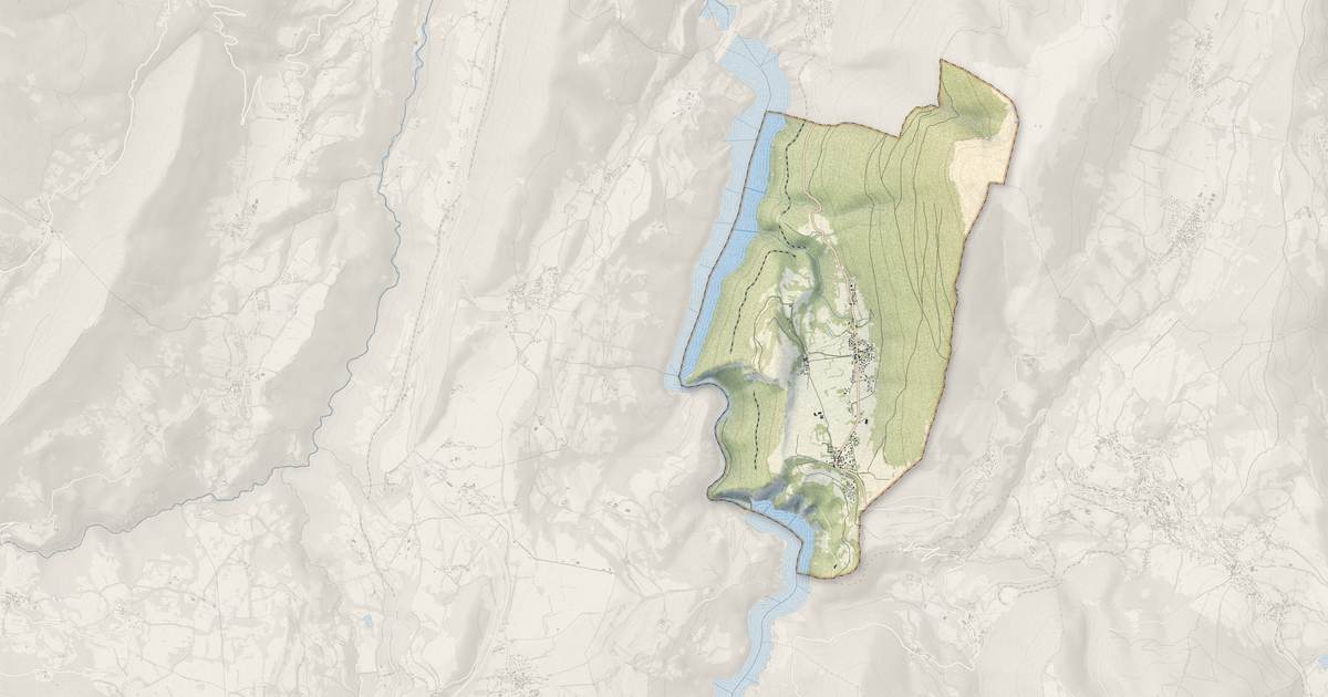 Portrait cartographique de Monteynard : relief, eau, forêts, bâti et voies, calculés à partir des données de l'IGN