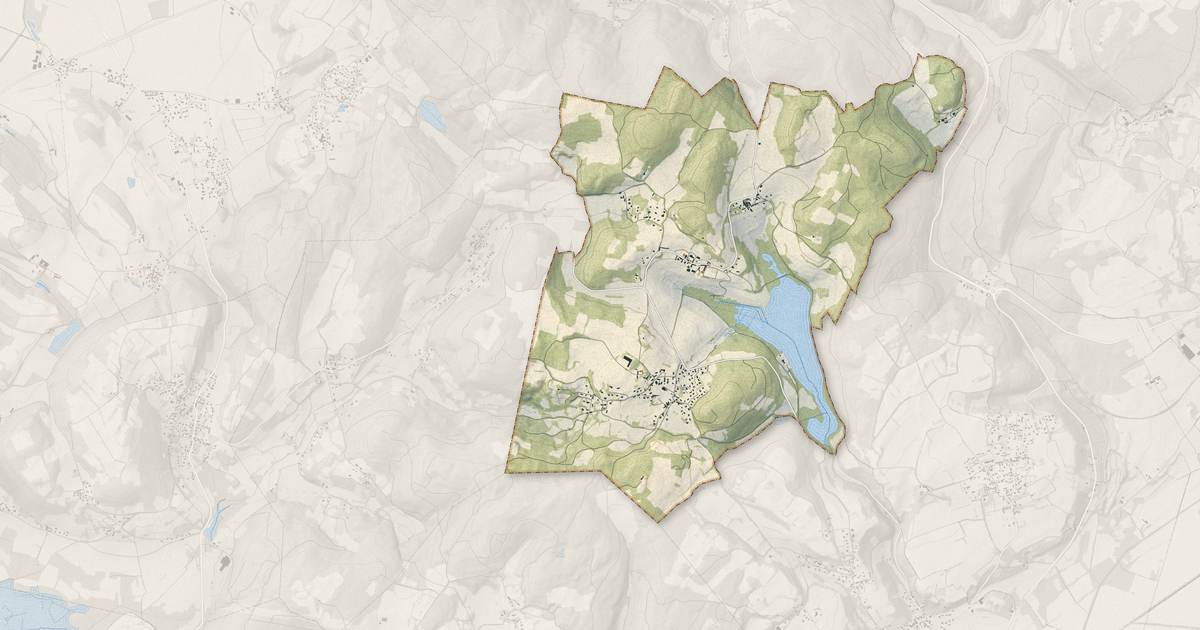 Portrait cartographique de Moras : relief, eau, forêts, bâti et voies, calculés à partir des données de l'IGN