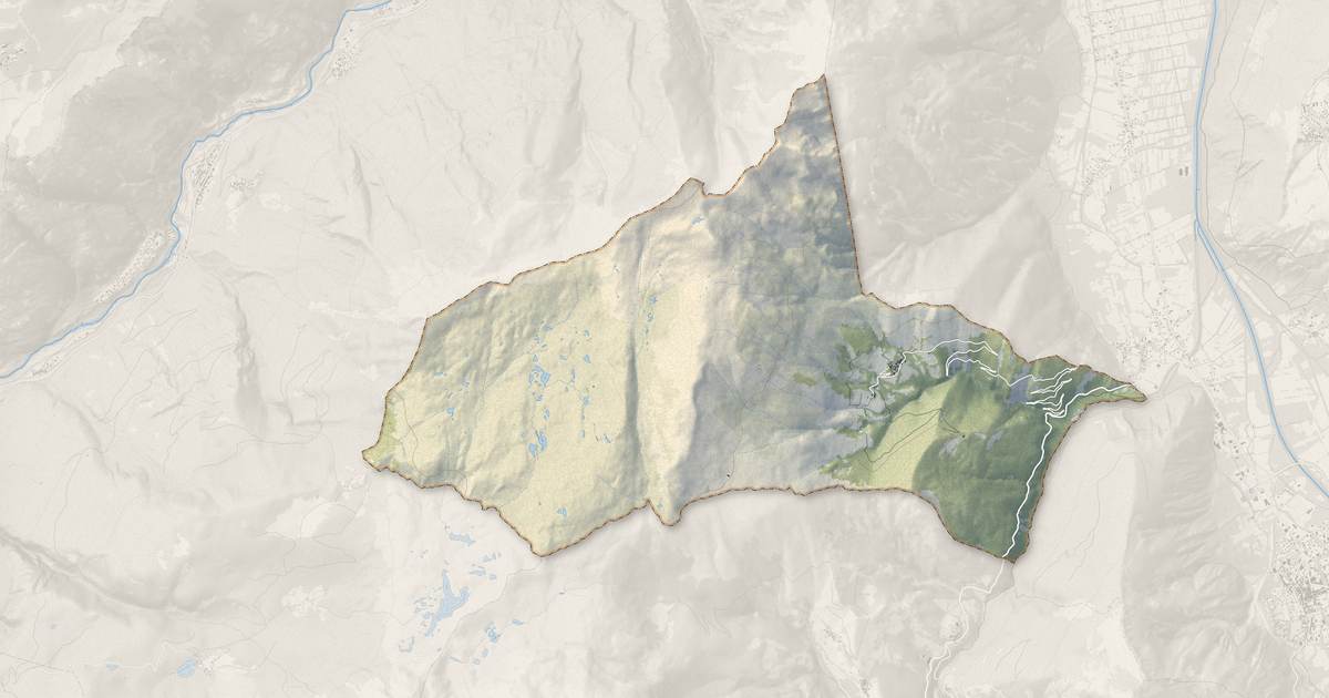 Portrait cartographique de Oulles : relief, eau, forêts, bâti et voies, calculés à partir des données de l'IGN
