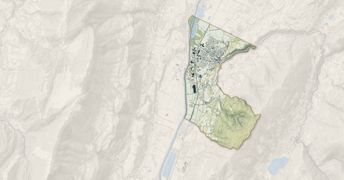 Portrait cartographique de Pontcharra : relief, eau, forêts, bâti et voies, calculés à partir des données de l'IGN