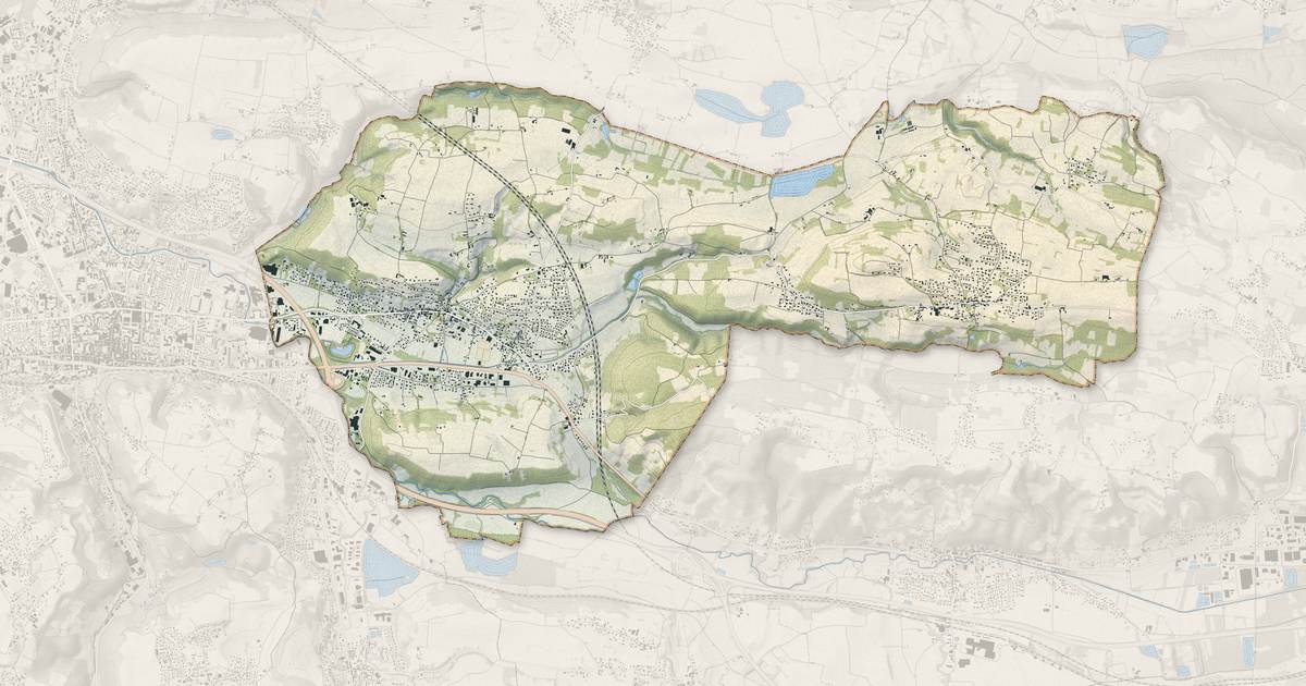 Portrait cartographique de Ruy-Montceau : relief, eau, forêts, bâti et voies, calculés à partir des données de l'IGN