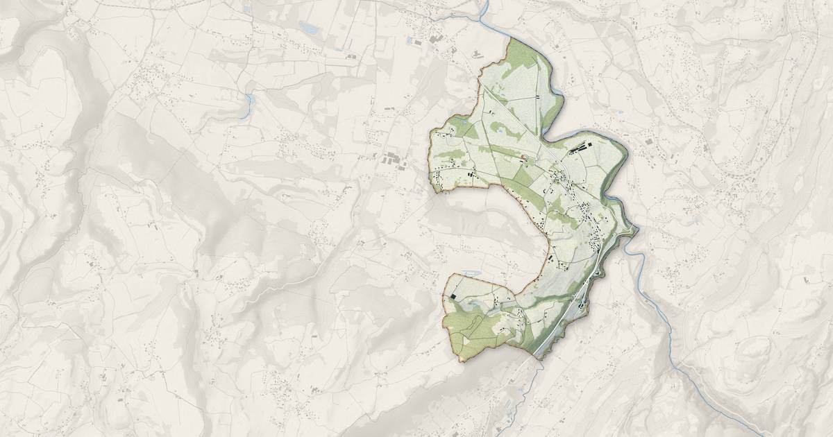 Portrait cartographique de Saint-Albin-de-Vaulserre : relief, eau, forêts, bâti et voies, calculés à partir des données de l'IGN