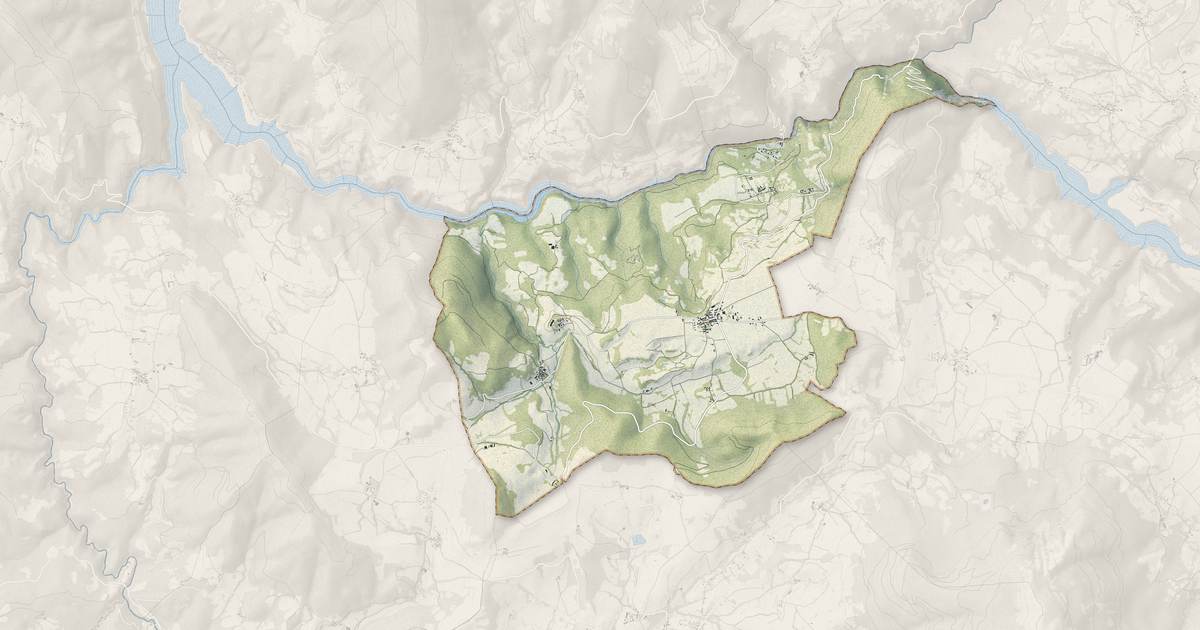 Portrait cartographique de Saint-Jean-d'Hérans : relief, eau, forêts, bâti et voies, calculés à partir des données de l'IGN