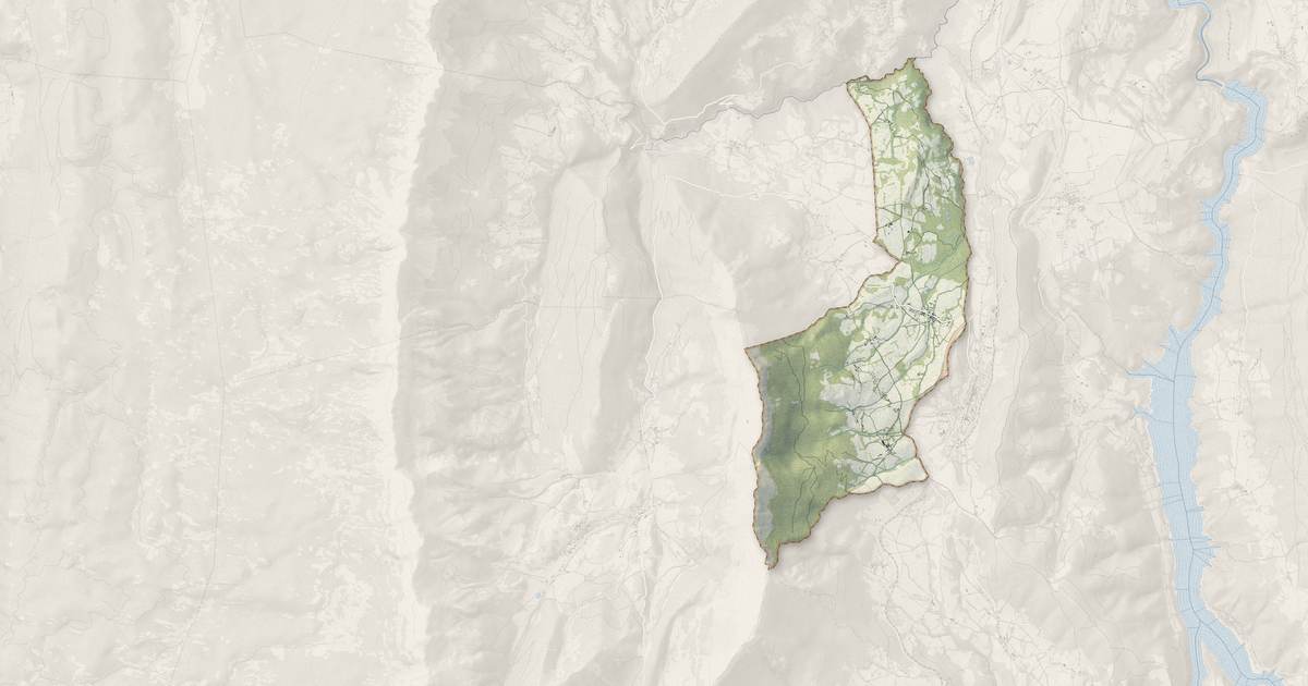 Portrait cartographique de Saint-Paul-lès-Monestier : relief, eau, forêts, bâti et voies, calculés à partir des données de l'IGN