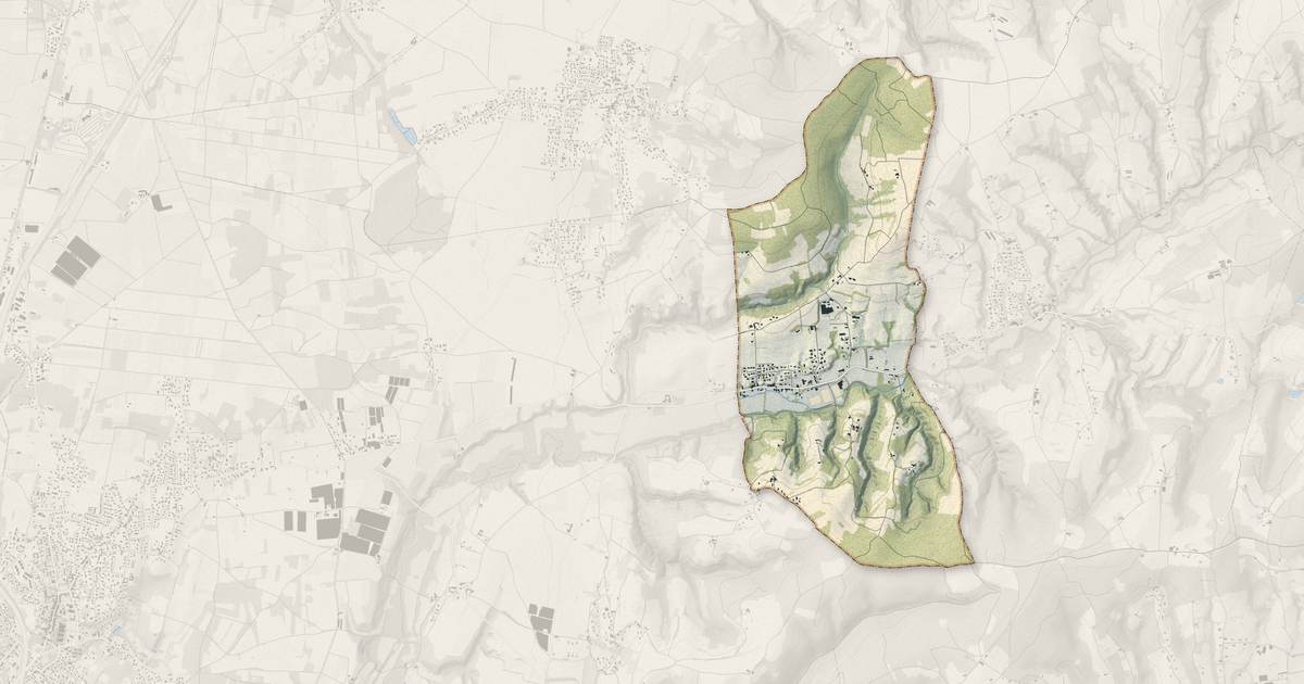 Portrait cartographique de Saint-Romain-de-Surieu : relief, eau, forêts, bâti et voies, calculés à partir des données de l'IGN