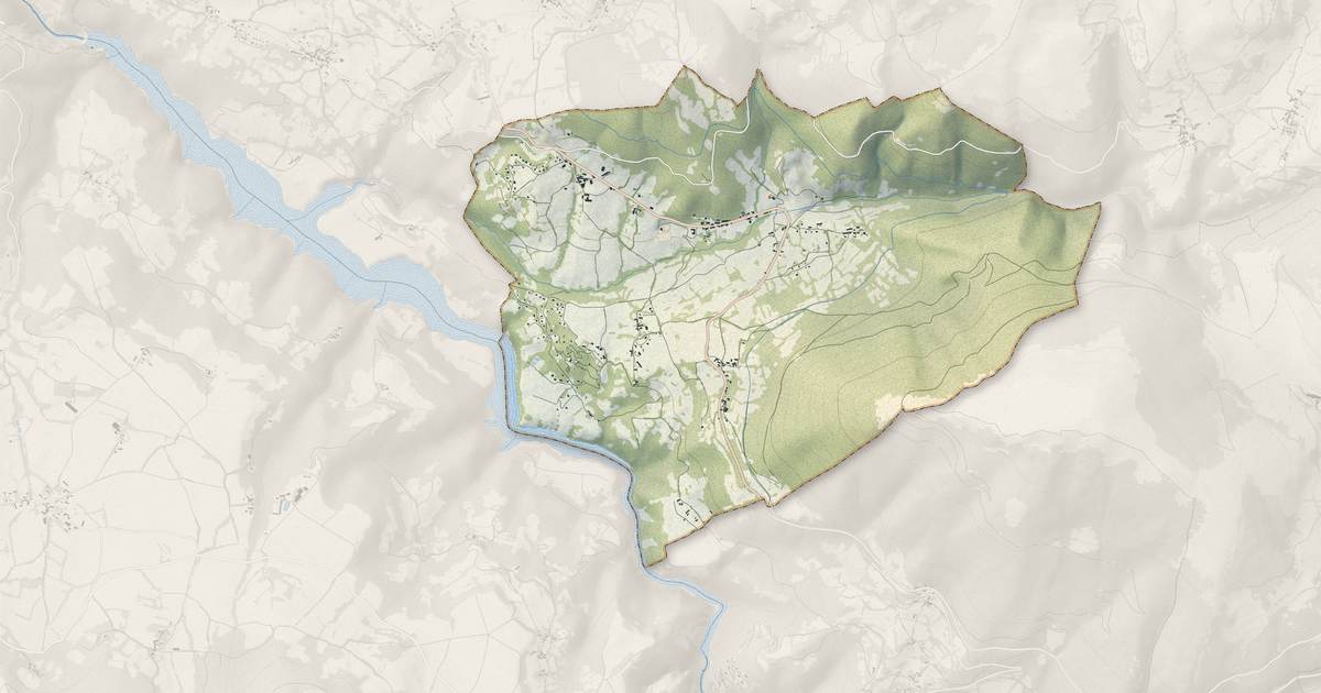 Portrait cartographique de La Salle-en-Beaumont : relief, eau, forêts, bâti et voies, calculés à partir des données de l'IGN