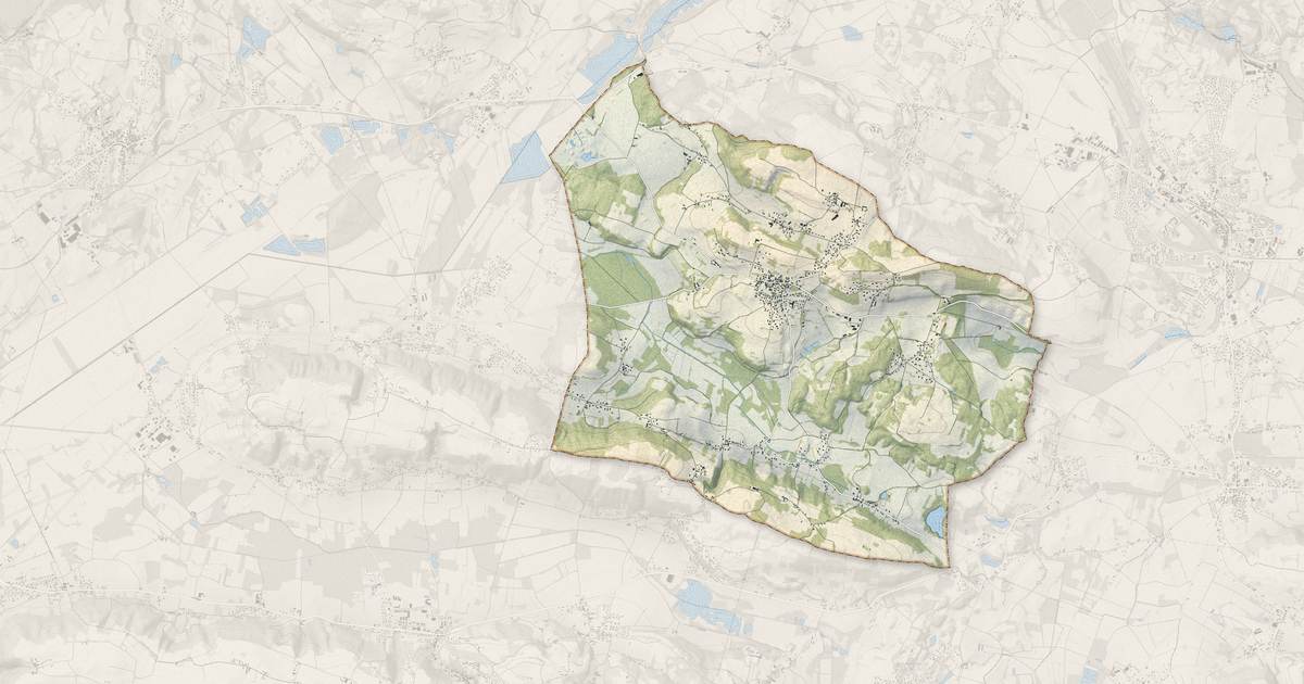 Portrait cartographique de Sermérieu : relief, eau, forêts, bâti et voies, calculés à partir des données de l'IGN