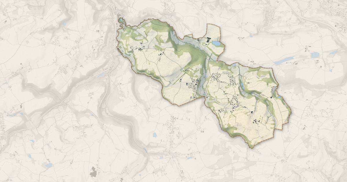 Portrait cartographique de Succieu : relief, eau, forêts, bâti et voies, calculés à partir des données de l'IGN