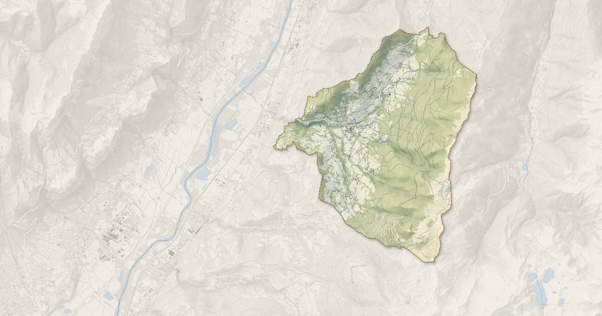 Portrait cartographique de Theys : relief, eau, forêts, bâti et voies, calculés à partir des données de l'IGN