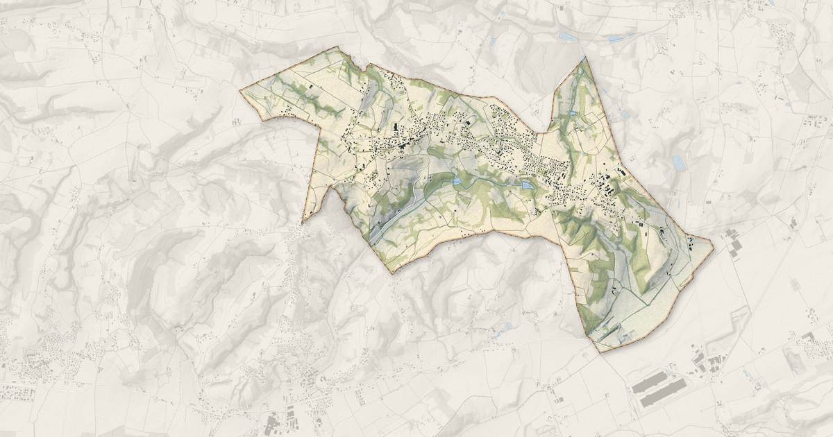 Portrait cartographique de Valencin : relief, eau, forêts, bâti et voies, calculés à partir des données de l'IGN