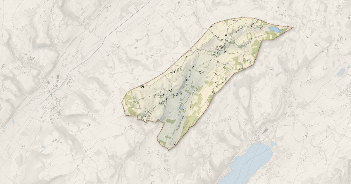 Portrait cartographique de Valencogne : relief, eau, forêts, bâti et voies, calculés à partir des données de l'IGN