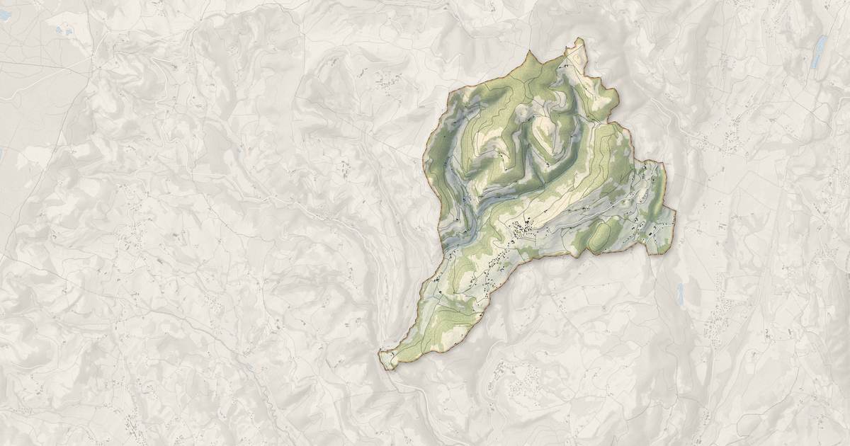 Portrait cartographique de Vatilieu : relief, eau, forêts, bâti et voies, calculés à partir des données de l'IGN