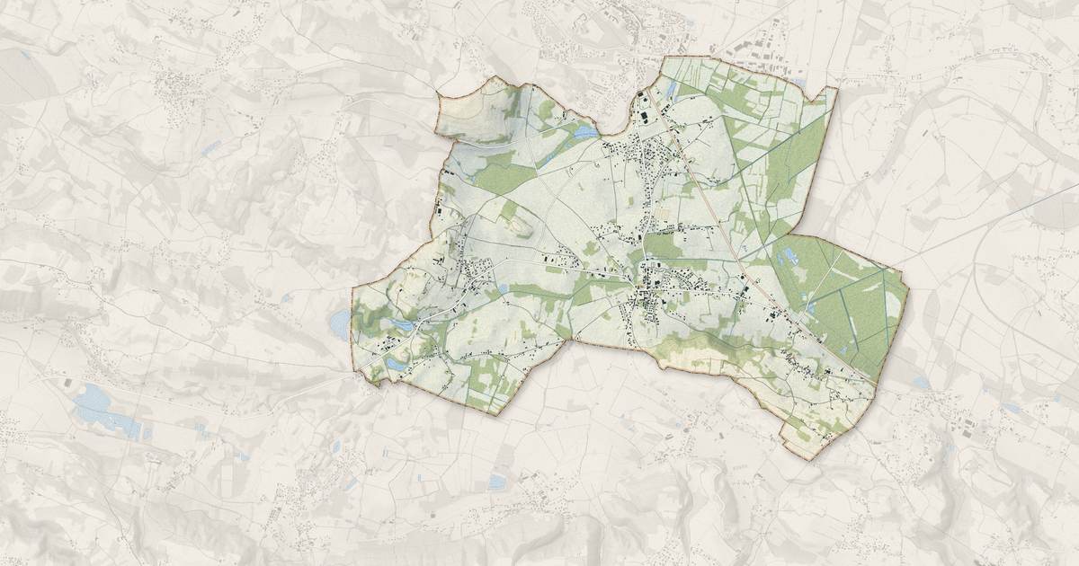 Portrait cartographique de Vézeronce-Curtin : relief, eau, forêts, bâti et voies, calculés à partir des données de l'IGN