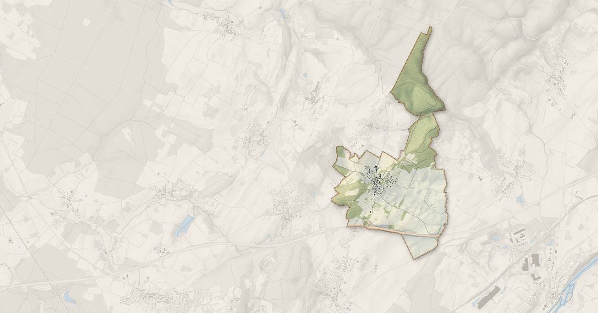 Portrait cartographique de Archelange : relief, eau, forêts, bâti et voies, calculés à partir des données de l'IGN