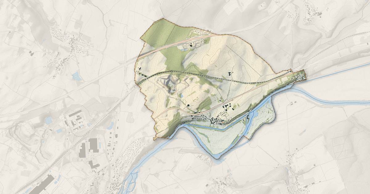 Portrait cartographique de Audelange : relief, eau, forêts, bâti et voies, calculés à partir des données de l'IGN