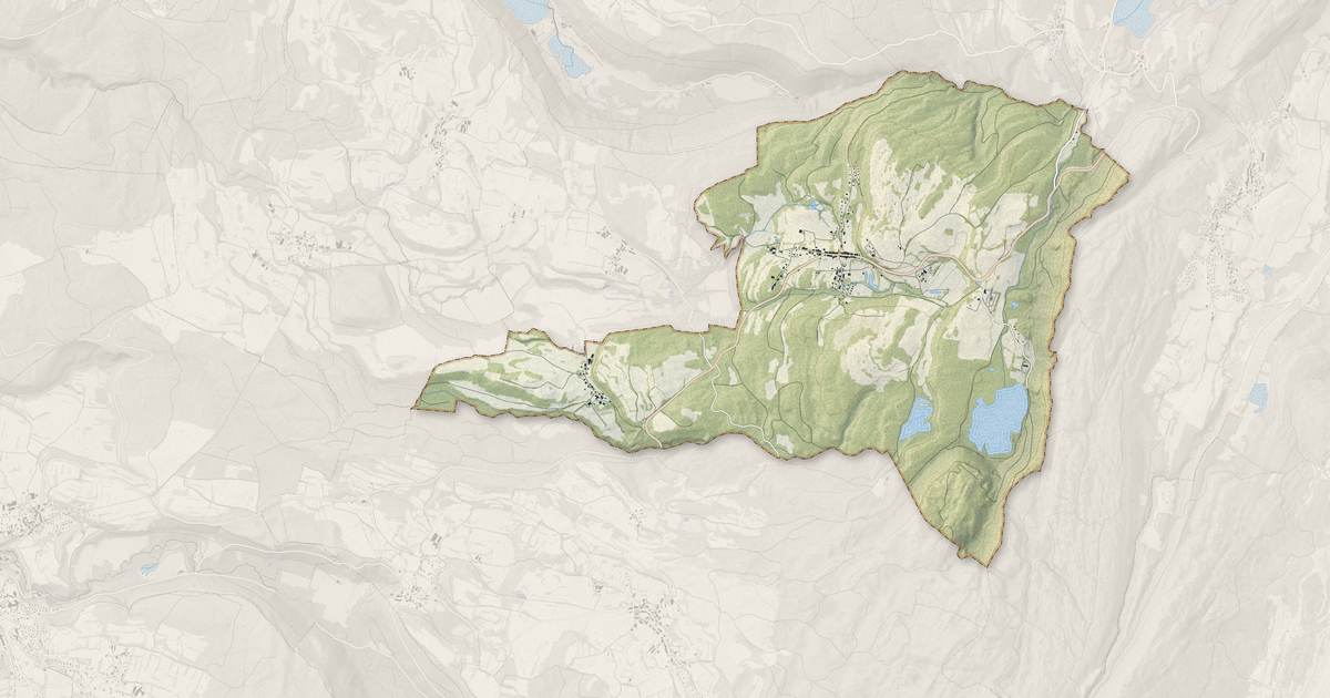Portrait cartographique de Bonlieu : relief, eau, forêts, bâti et voies, calculés à partir des données de l'IGN