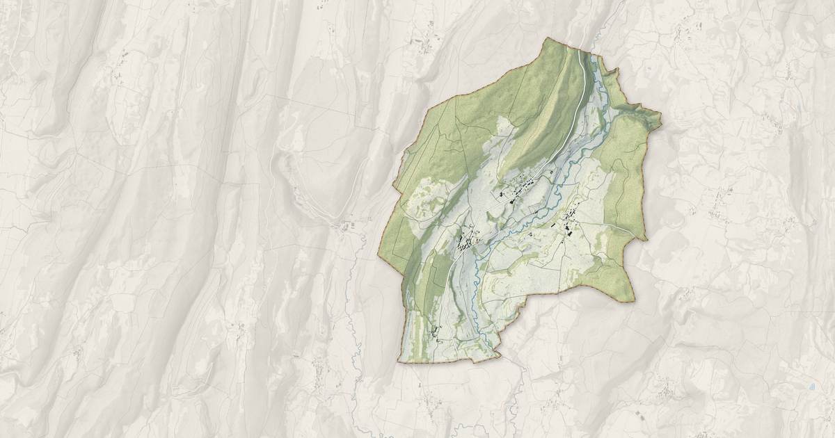Portrait cartographique de Chambéria : relief, eau, forêts, bâti et voies, calculés à partir des données de l'IGN