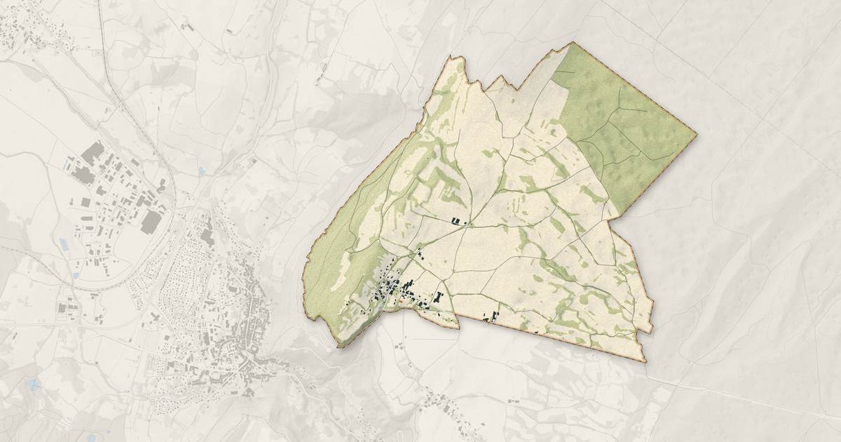 Portrait cartographique de Chamole : relief, eau, forêts, bâti et voies, calculés à partir des données de l'IGN