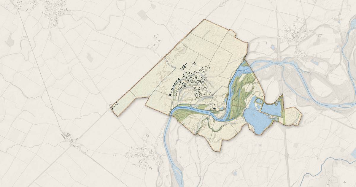 Portrait cartographique de Champdivers : relief, eau, forêts, bâti et voies, calculés à partir des données de l'IGN