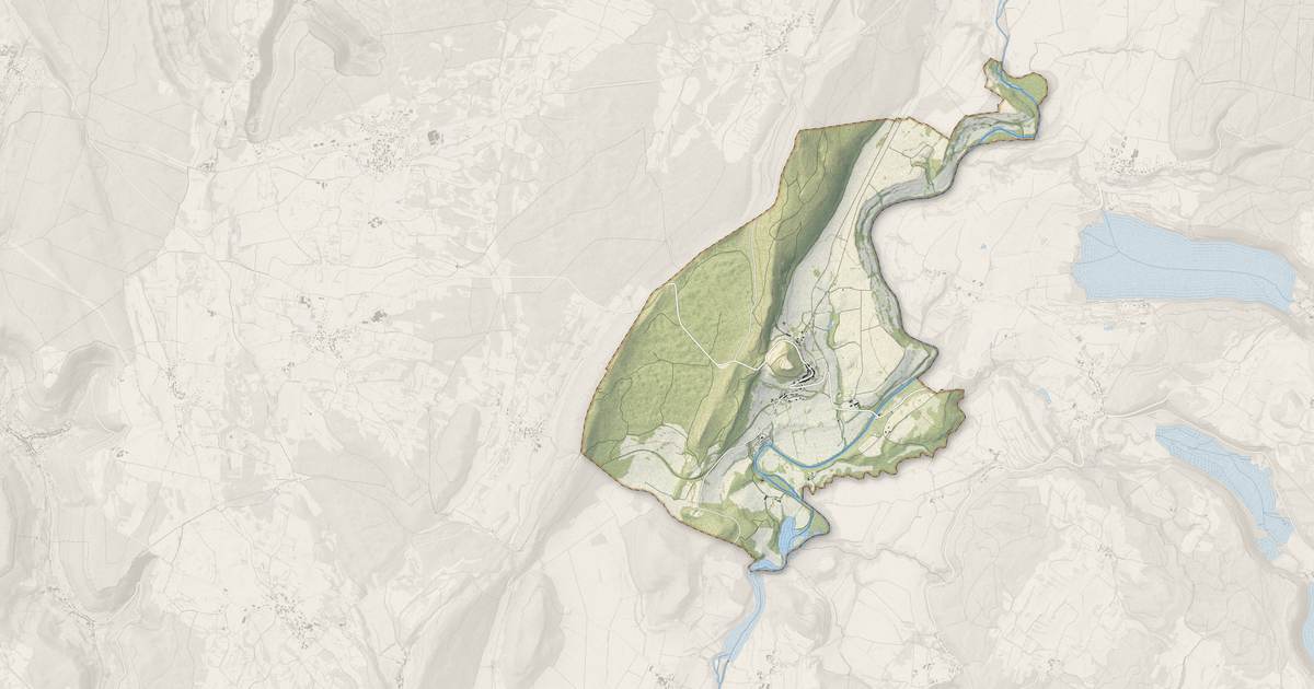 Portrait cartographique de Châtillon : relief, eau, forêts, bâti et voies, calculés à partir des données de l'IGN