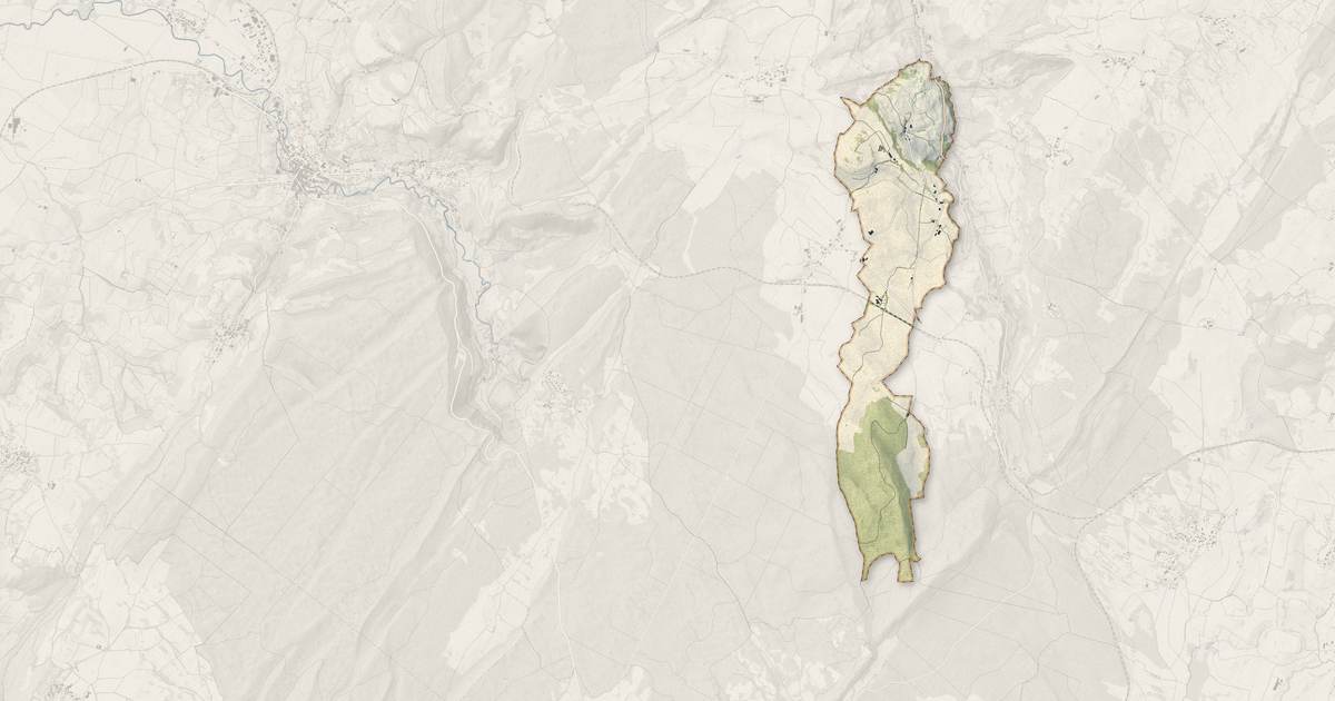 Portrait cartographique de Chaux-Champagny : relief, eau, forêts, bâti et voies, calculés à partir des données de l'IGN