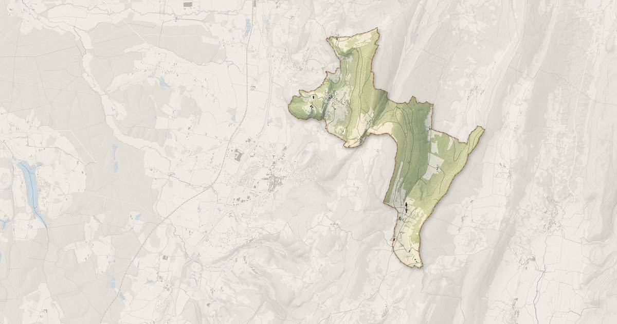 Portrait cartographique de Chevreaux : relief, eau, forêts, bâti et voies, calculés à partir des données de l'IGN