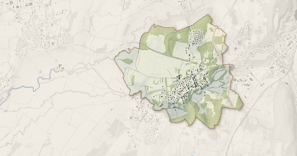 Portrait cartographique de Chilly-le-Vignoble : relief, eau, forêts, bâti et voies, calculés à partir des données de l'IGN