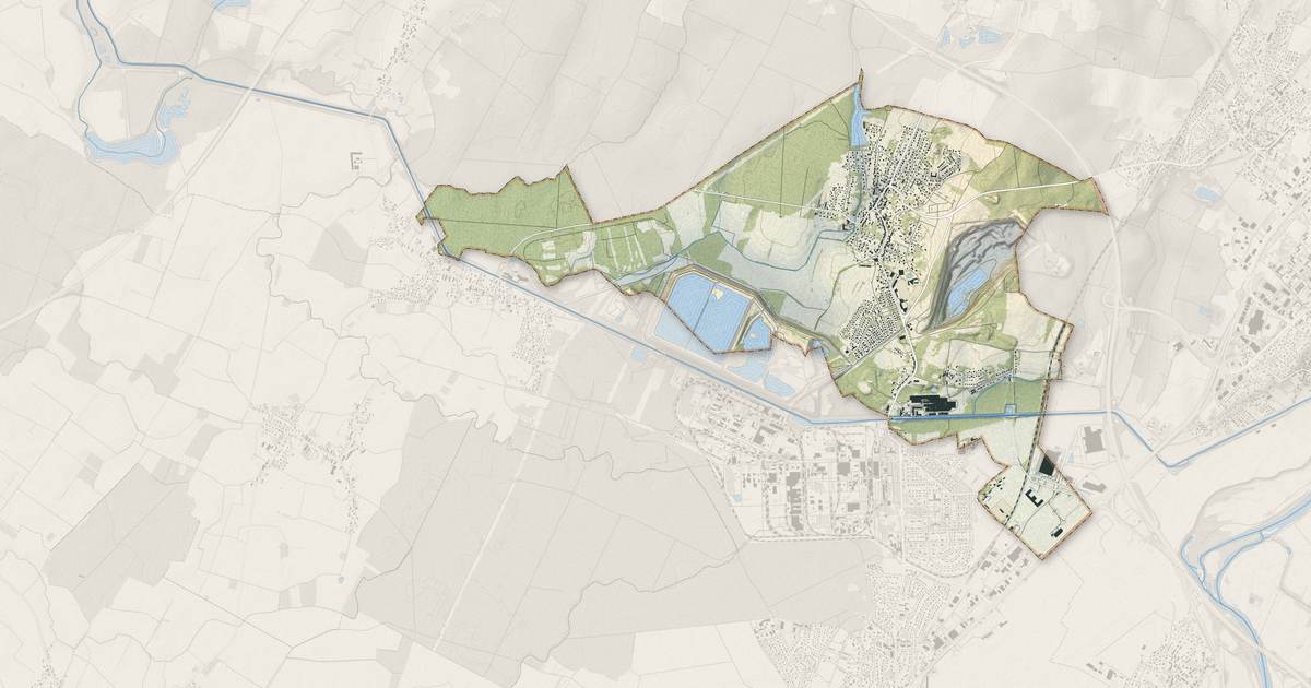 Portrait cartographique de Damparis : relief, eau, forêts, bâti et voies, calculés à partir des données de l'IGN