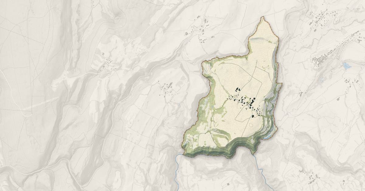 Portrait cartographique de Doye : relief, eau, forêts, bâti et voies, calculés à partir des données de l'IGN