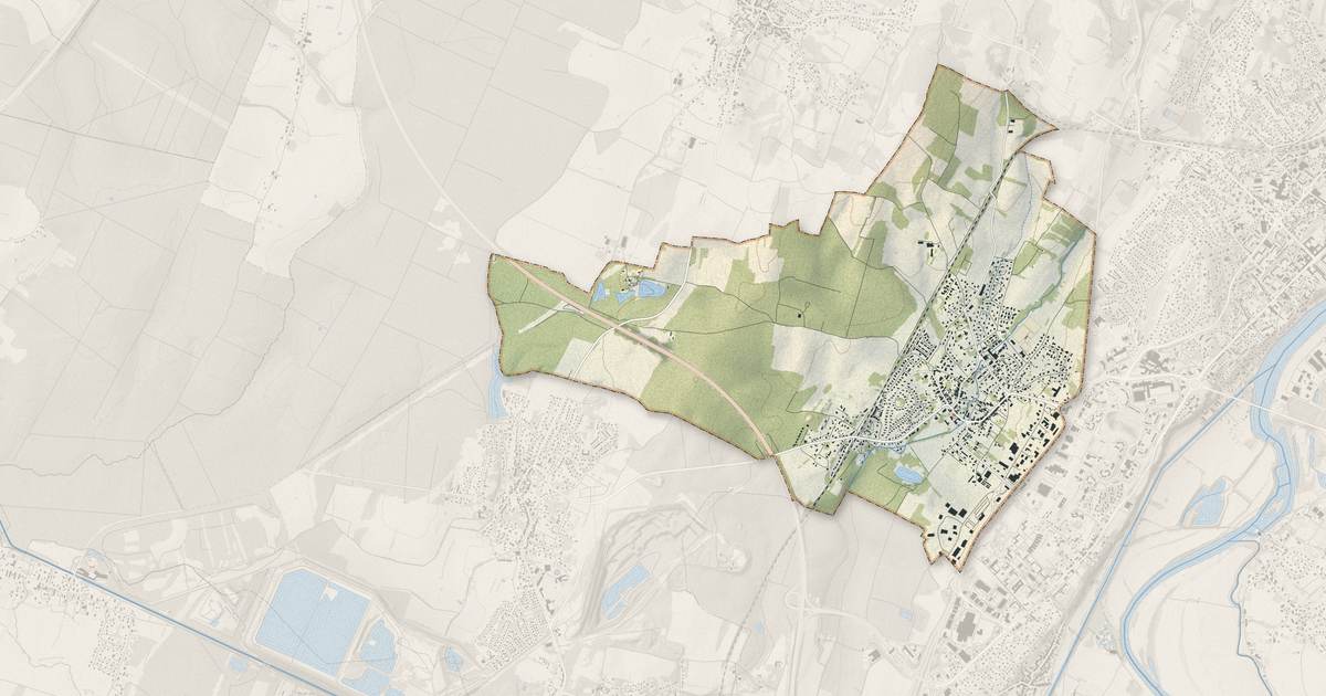 Portrait cartographique de Foucherans : relief, eau, forêts, bâti et voies, calculés à partir des données de l'IGN
