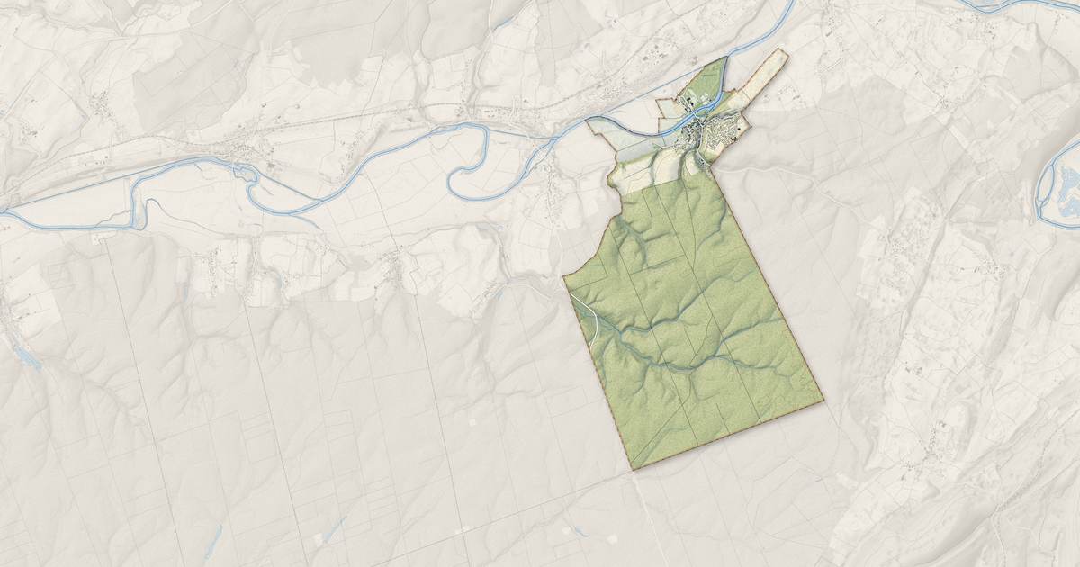 Portrait cartographique de Fraisans : relief, eau, forêts, bâti et voies, calculés à partir des données de l'IGN