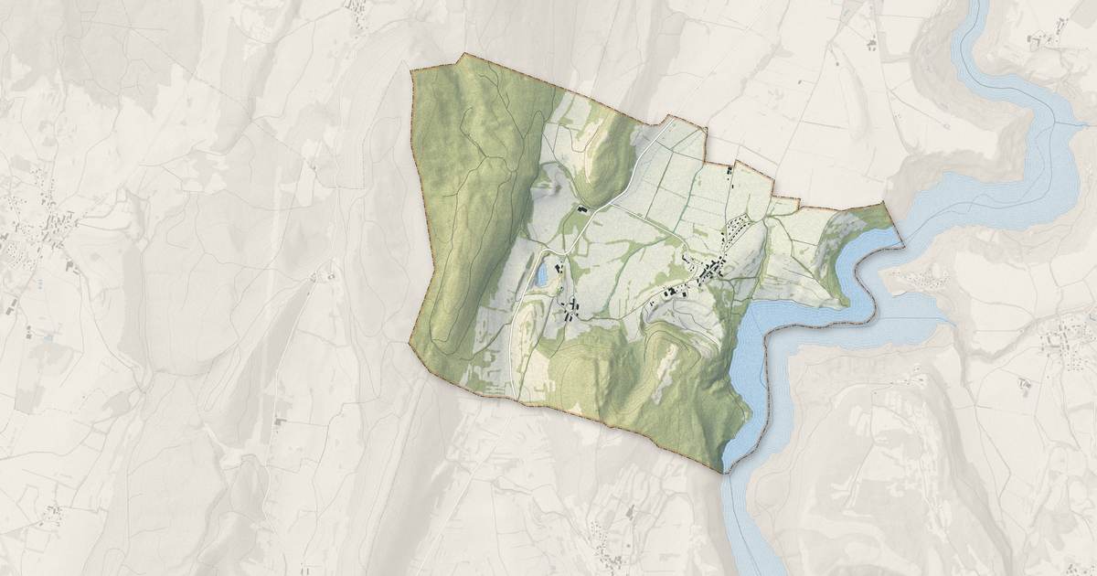 Portrait cartographique de Largillay-Marsonnay : relief, eau, forêts, bâti et voies, calculés à partir des données de l'IGN