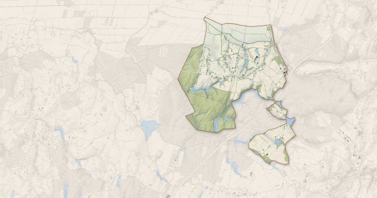 Portrait cartographique de Larnaud : relief, eau, forêts, bâti et voies, calculés à partir des données de l'IGN