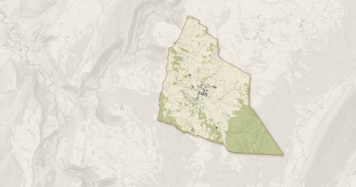 Portrait cartographique de La Marre : relief, eau, forêts, bâti et voies, calculés à partir des données de l'IGN