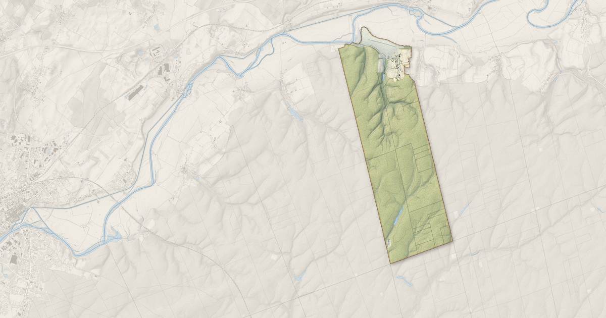 Portrait cartographique de Our : relief, eau, forêts, bâti et voies, calculés à partir des données de l'IGN